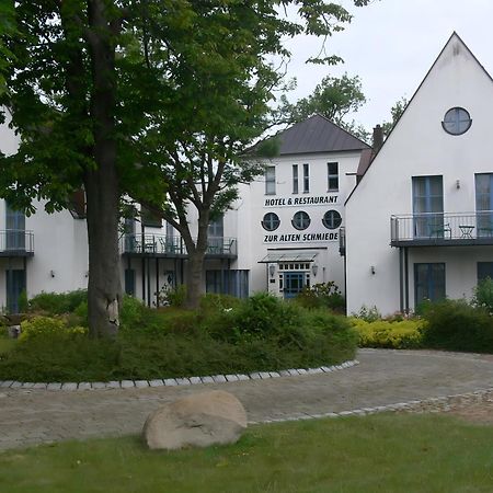 Hotel Ruegenschmiede Vis A Vis Hiddensee Schaprode Luaran gambar